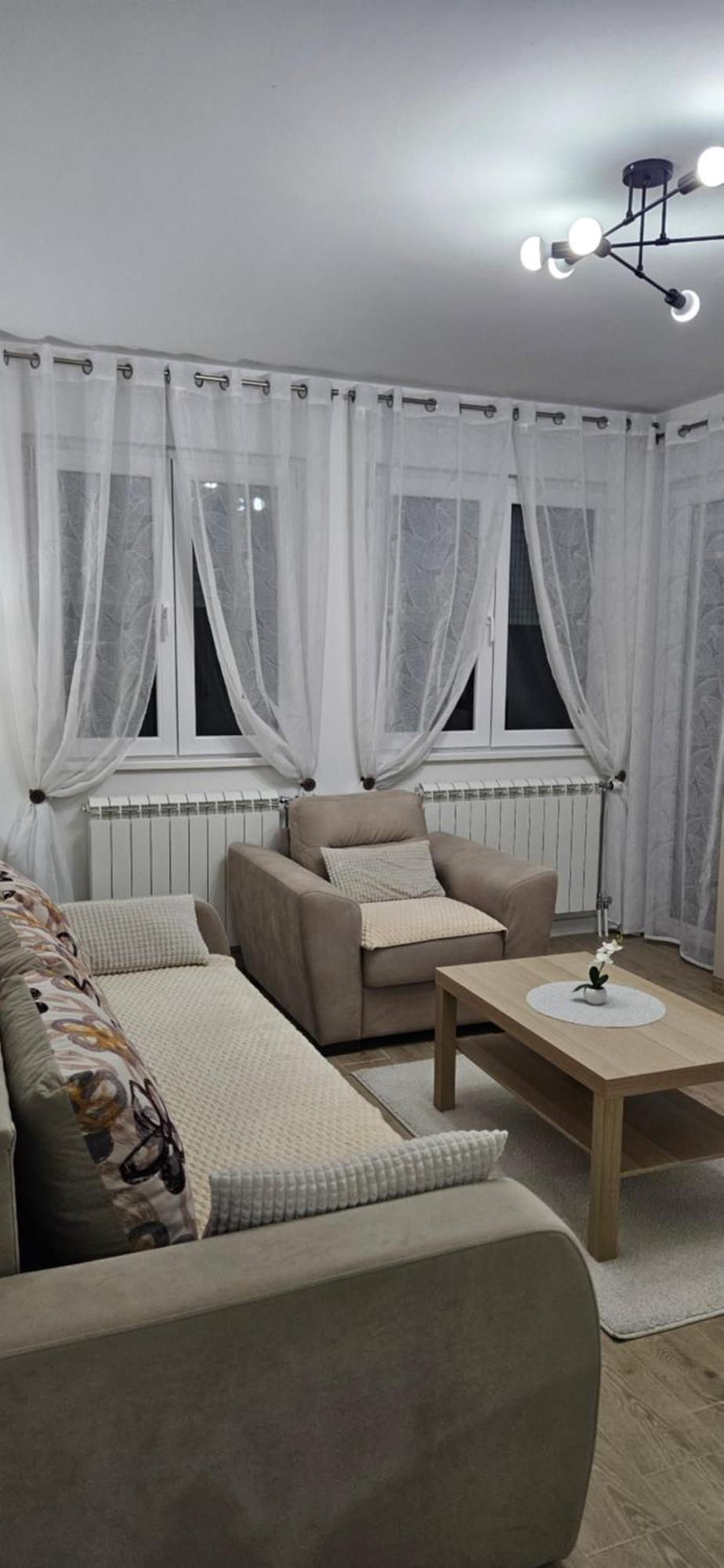 Apartman Vukota 2 Πίροτ Εξωτερικό φωτογραφία